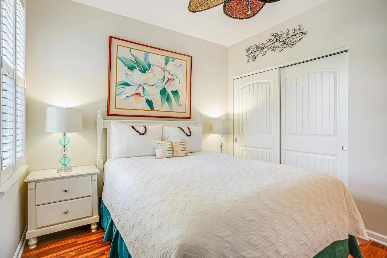 Nihilani 32B Apartment Princeville